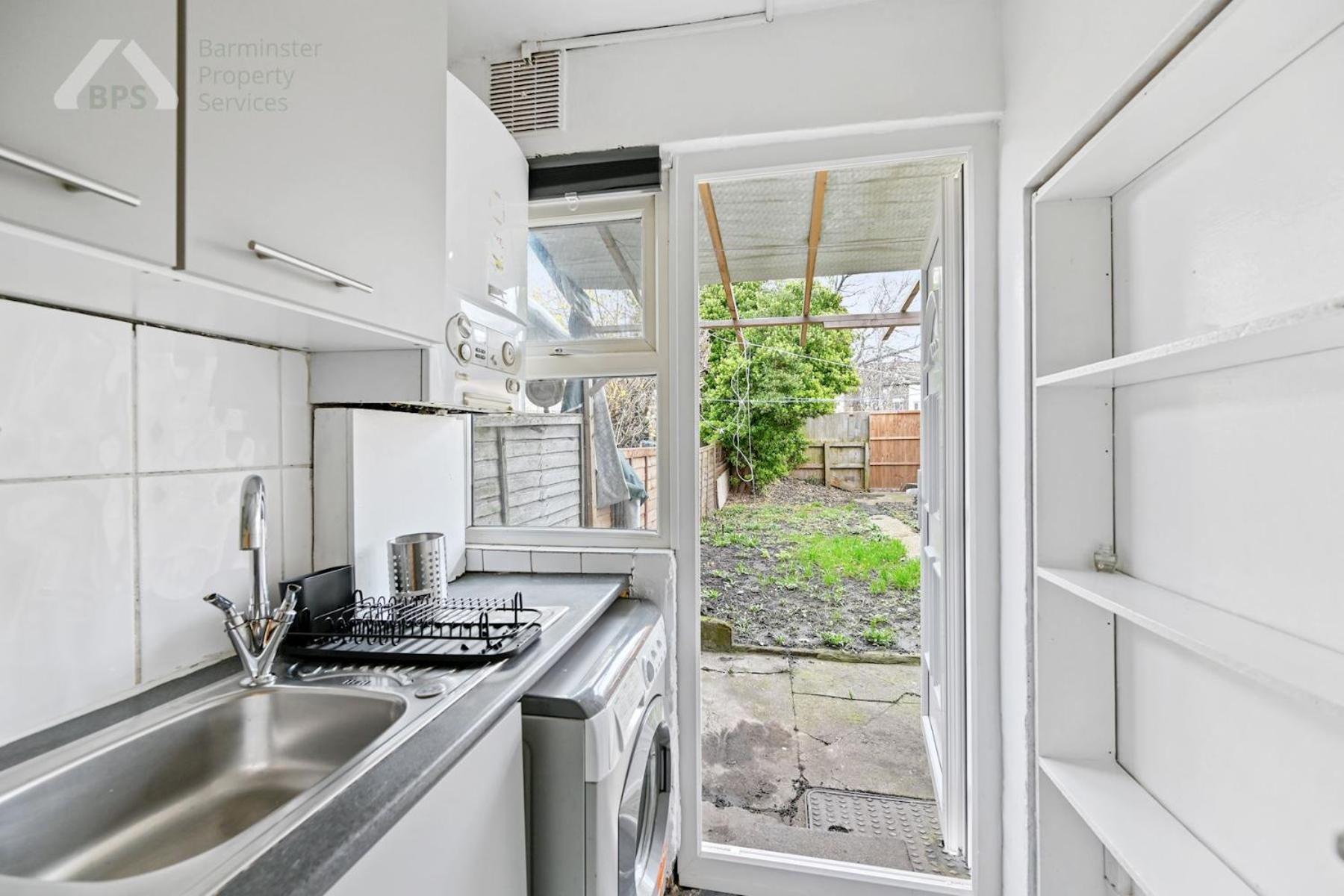 Cosy Tottenham Apartment Sleeps 4 Лондон Екстериор снимка
