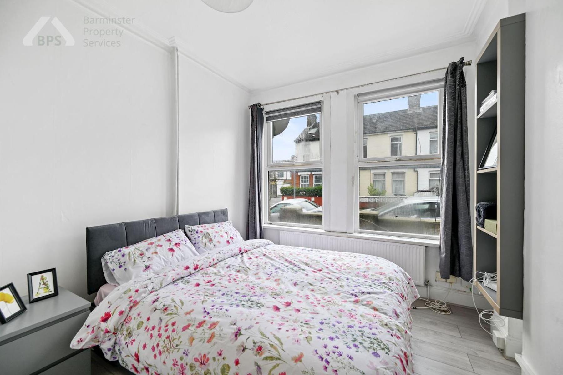 Cosy Tottenham Apartment Sleeps 4 Лондон Екстериор снимка